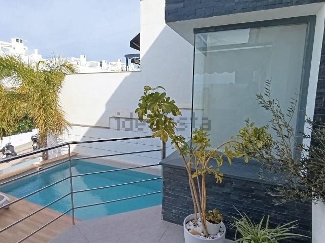 Chalet, Nerja