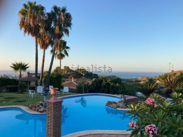 Chalet, Nerja