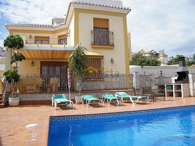 Chalet, Nerja