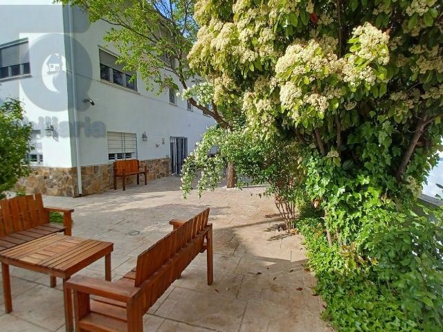 Chalet, Nivar