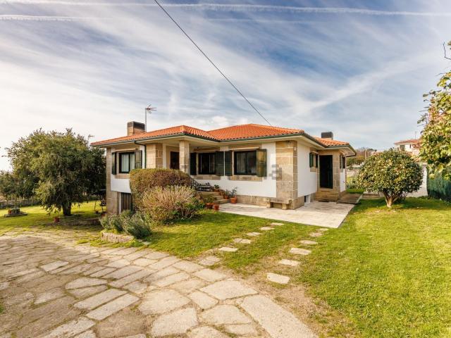 Chalet, Nigran