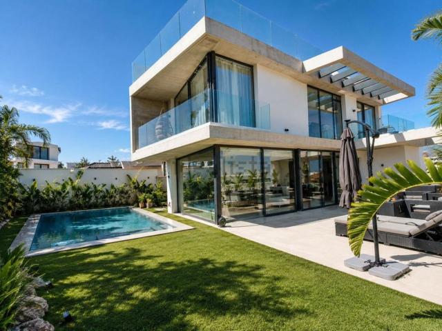 Chalet, Nueva Andalucía, Marbella