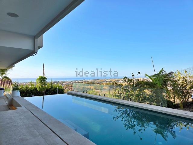 Chalet, Nueva Andalucía, Marbella