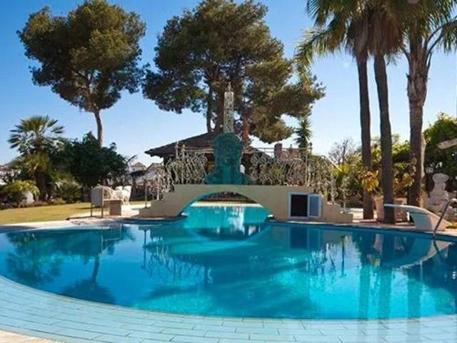 Chalet, Nueva Andalucía, Marbella