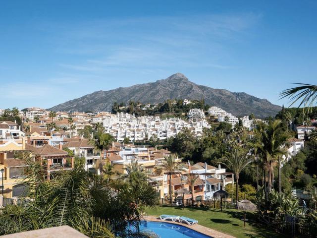 Chalet, Nueva Andalucía, Marbella