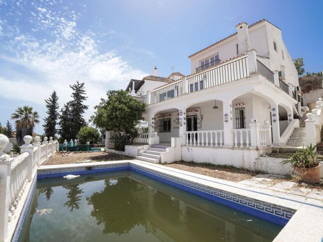 Chalet, Nueva Andalucía, Marbella