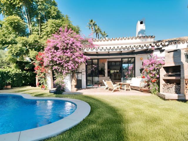 Chalet, Nueva Atalaya, Estepona