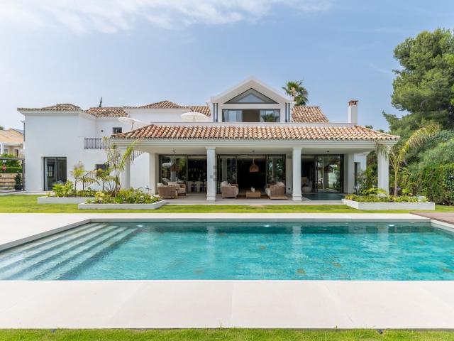 Chalet, Nueva Atalaya, Estepona