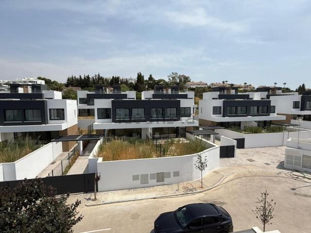 Chalet, Nueva Atalaya, Estepona