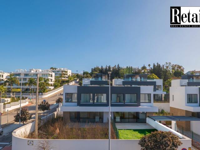 Chalet, Nueva Atalaya, Estepona
