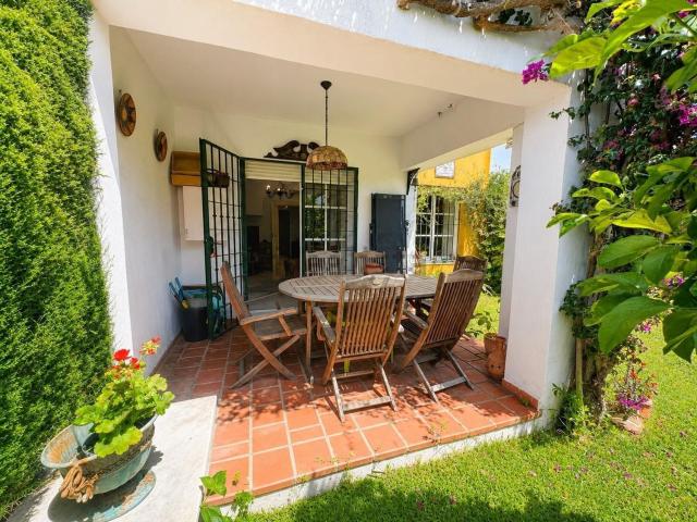 Chalet, Nueva Atalaya, Estepona