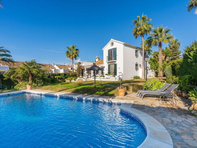 Chalet, Nueva Atalaya, Estepona