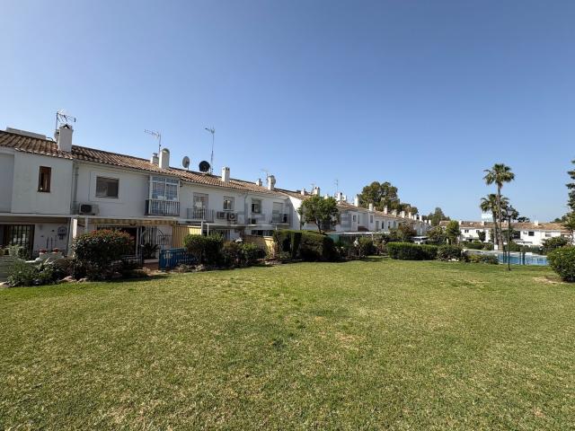 Chalet, Nueva Atalaya, Estepona
