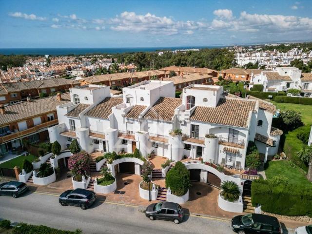 Chalet, Nueva Atalaya, Estepona