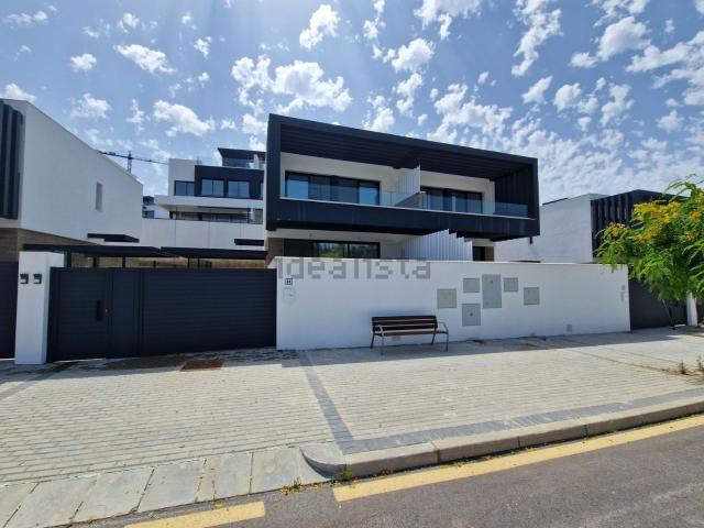 Chalet, Nueva Atalaya, Estepona