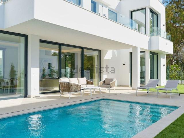 Chalet, Nueva Atalaya, Estepona