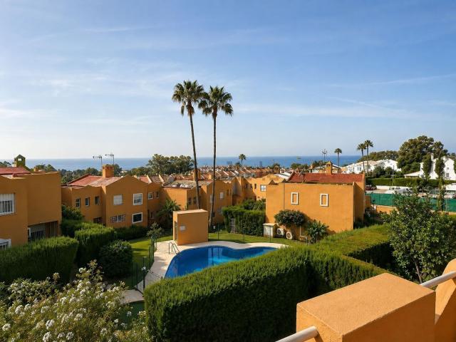 Chalet, Nueva Atalaya, Estepona