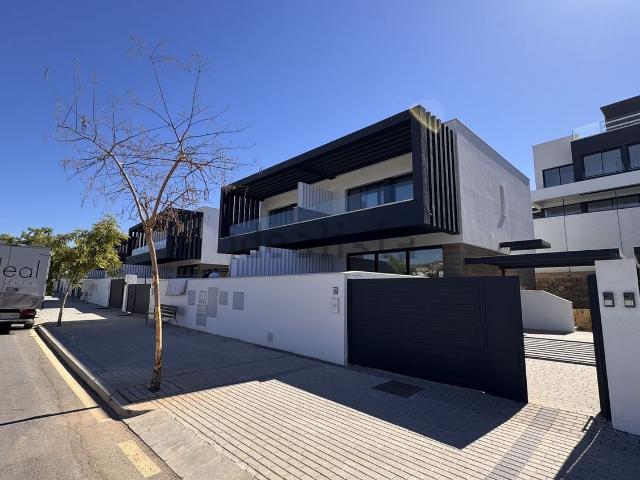 Chalet, Nueva Atalaya, Estepona