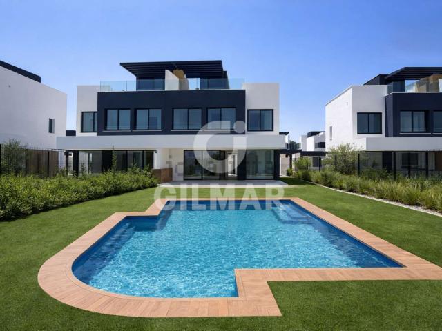 Chalet, Nueva Atalaya, Estepona