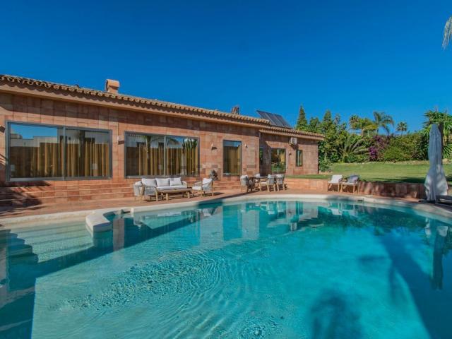Chalet, Nueva Atalaya, Estepona