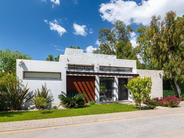 Chalet, Nueva Atalaya, Estepona