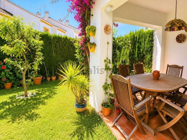 Chalet, Nueva Atalaya, Estepona