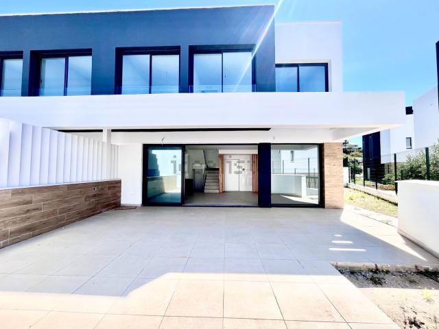 Chalet, Nueva Atalaya, Estepona