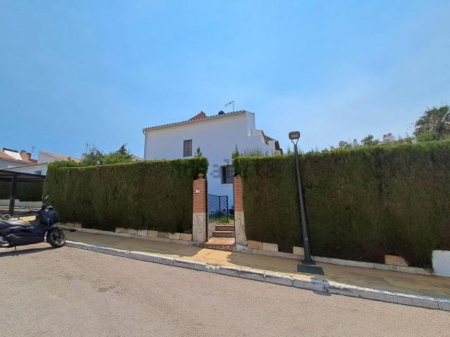 Chalet, Nueva Atalaya, Estepona