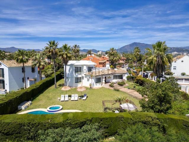 Chalet, Nueva Atalaya, Estepona