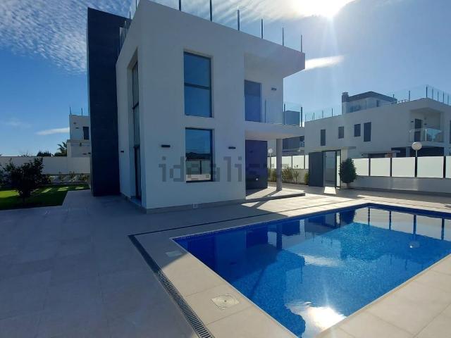 Chalet, Nueva Torrevieja, Torrevieja