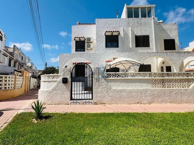 Chalet, Nueva Torrevieja, Torrevieja