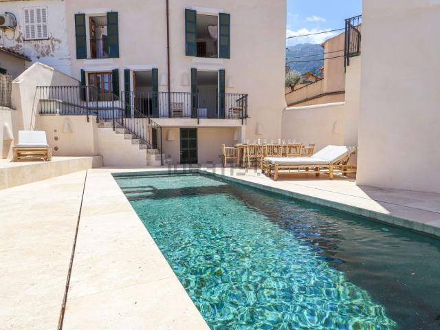 Chalet, Soller