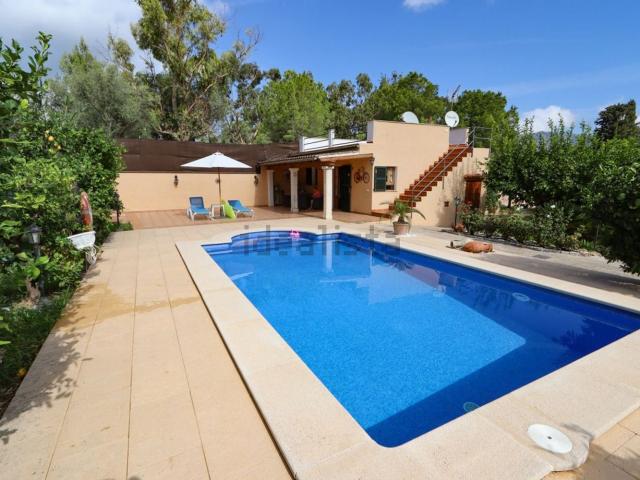Chalet, Soller