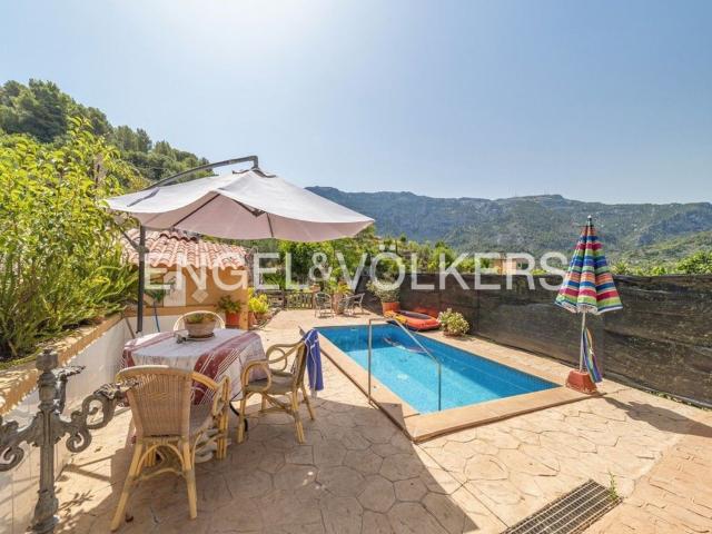 Chalet, Soller