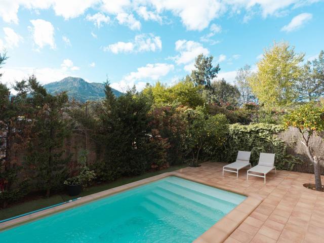 Chalet, Soller