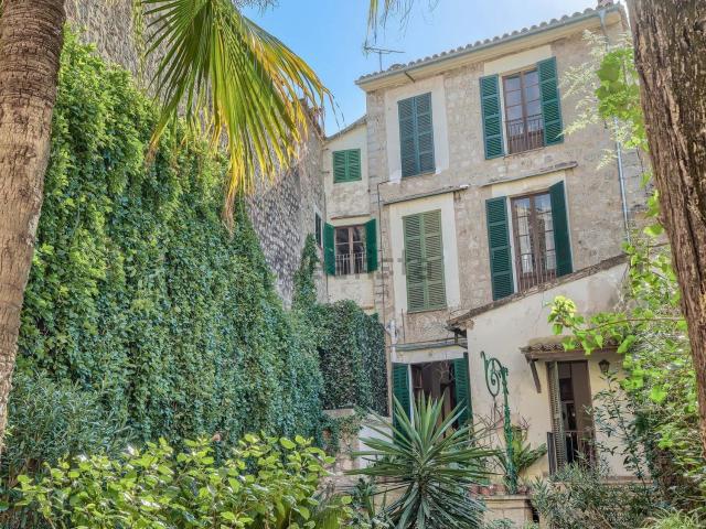 Chalet, Soller