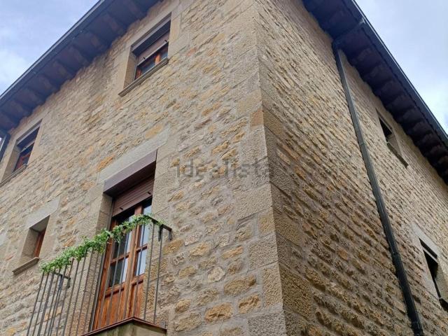 Chalet, Sos del Rey Catolico