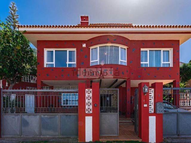 Chalet, Sauzal