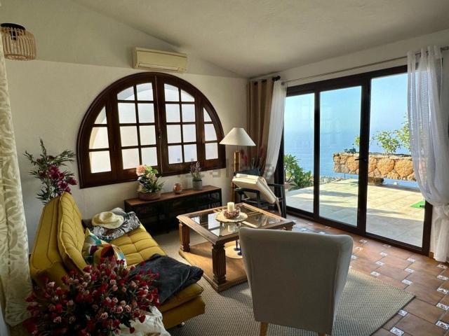 Chalet, Sauzal