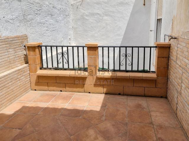 Chalet, Sax