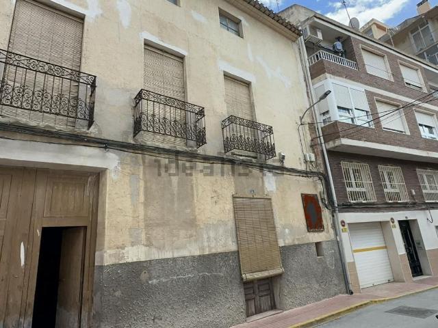 Chalet, Sax