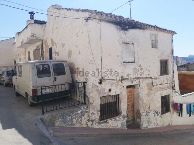 Chalet, Sax