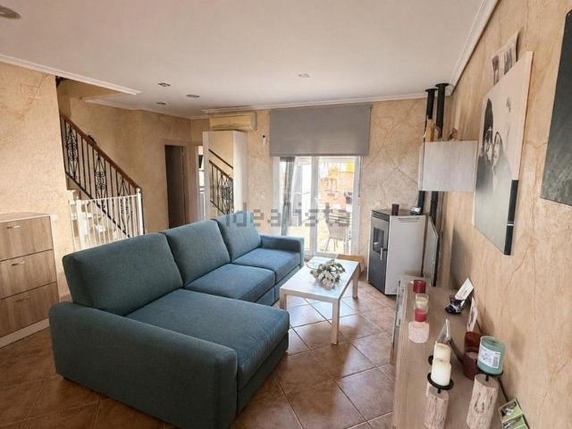 Chalet, Sax