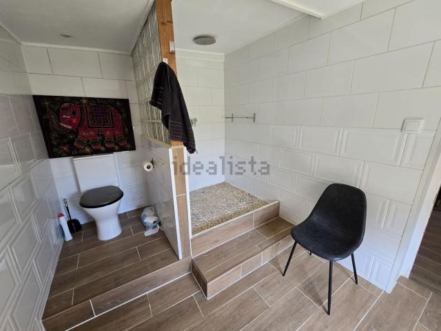 Chalet, Sax