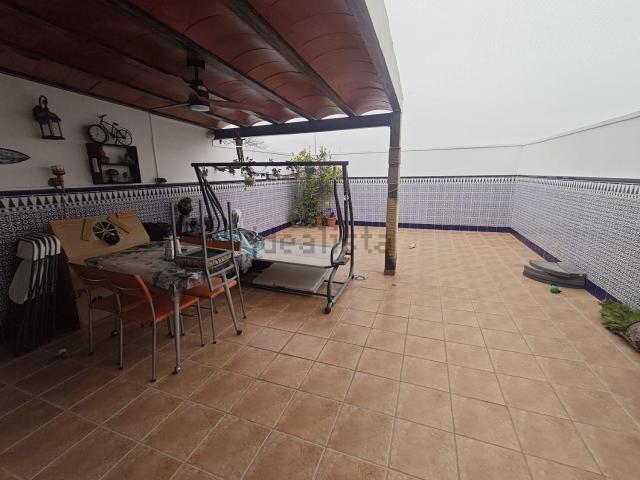 Chalet, Sax