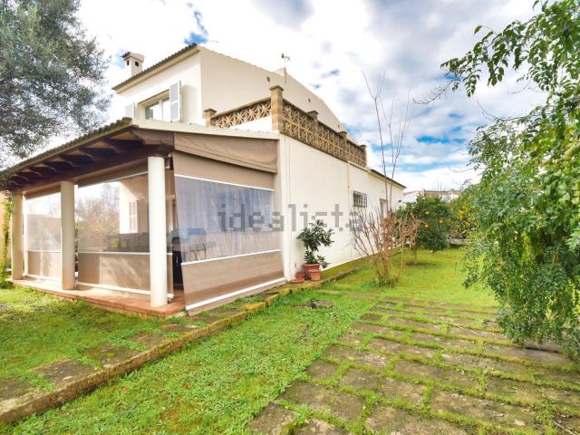 Chalet, Sa Coma