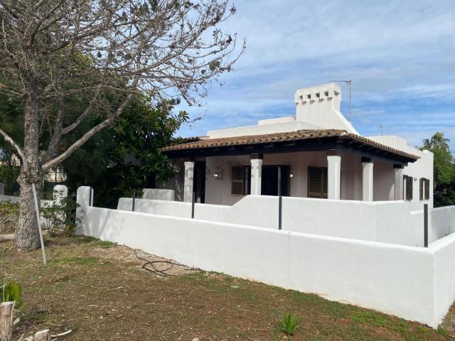 Chalet, Sa Coma