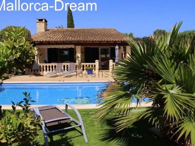 Chalet, Sa Coma