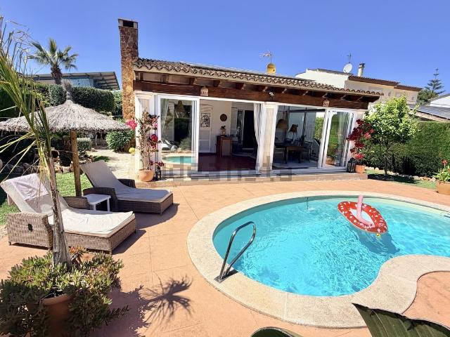 Chalet, Sa Coma