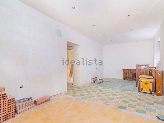 Chalet, Salar